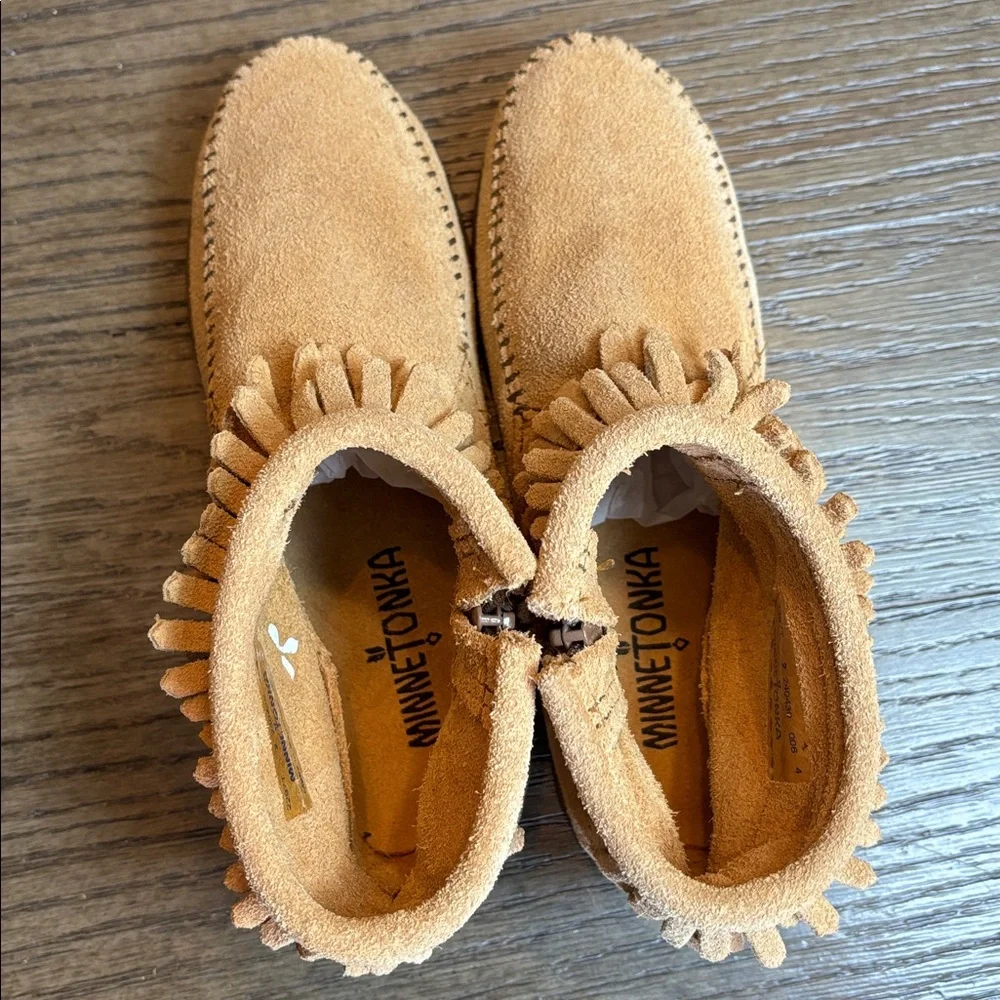 Minnetonka Tan Suede Moccasins